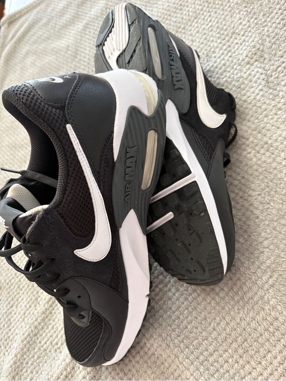 Nike Air Max 90 – Black/White | Men’s US 9 | Unisex | Like New Condition